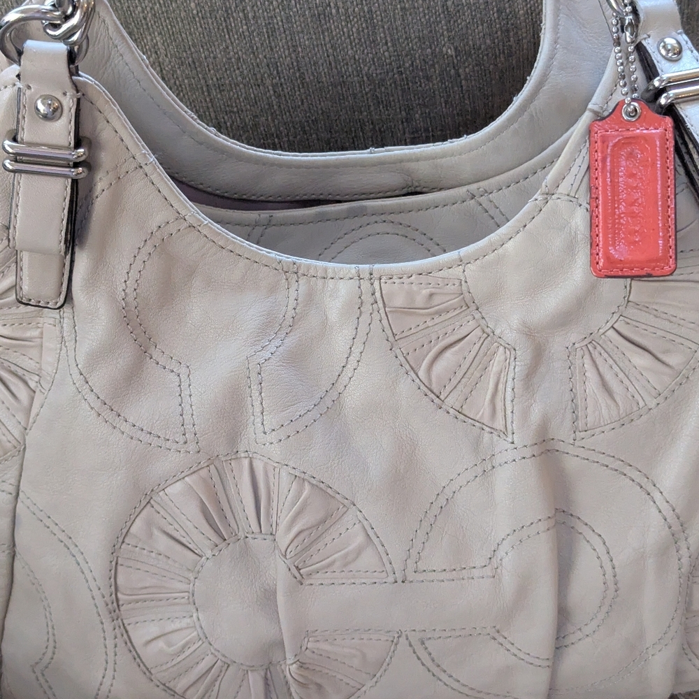 Coach Madison Embellished Leather Op Art Maggie Style 16504 Shoulder Bag EUC - Picture 11 of 11